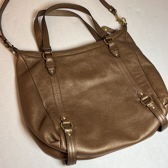 COACH F17566 METALLIC LEATHER ALEXANDRA PEBBLE LEATHER TOTE - Picture 6 of 17